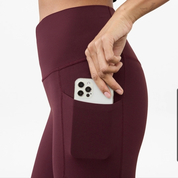 Athleta Salutation Stash 7/8 Tight - Picture 2 of 7